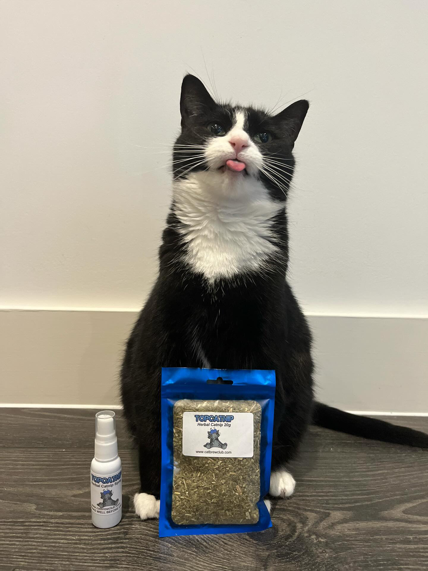 TopCatnip© - Premium Canadian Rough Cut Catnip Leaf & Bud - Extra Strong Organic - Cat Brew Club